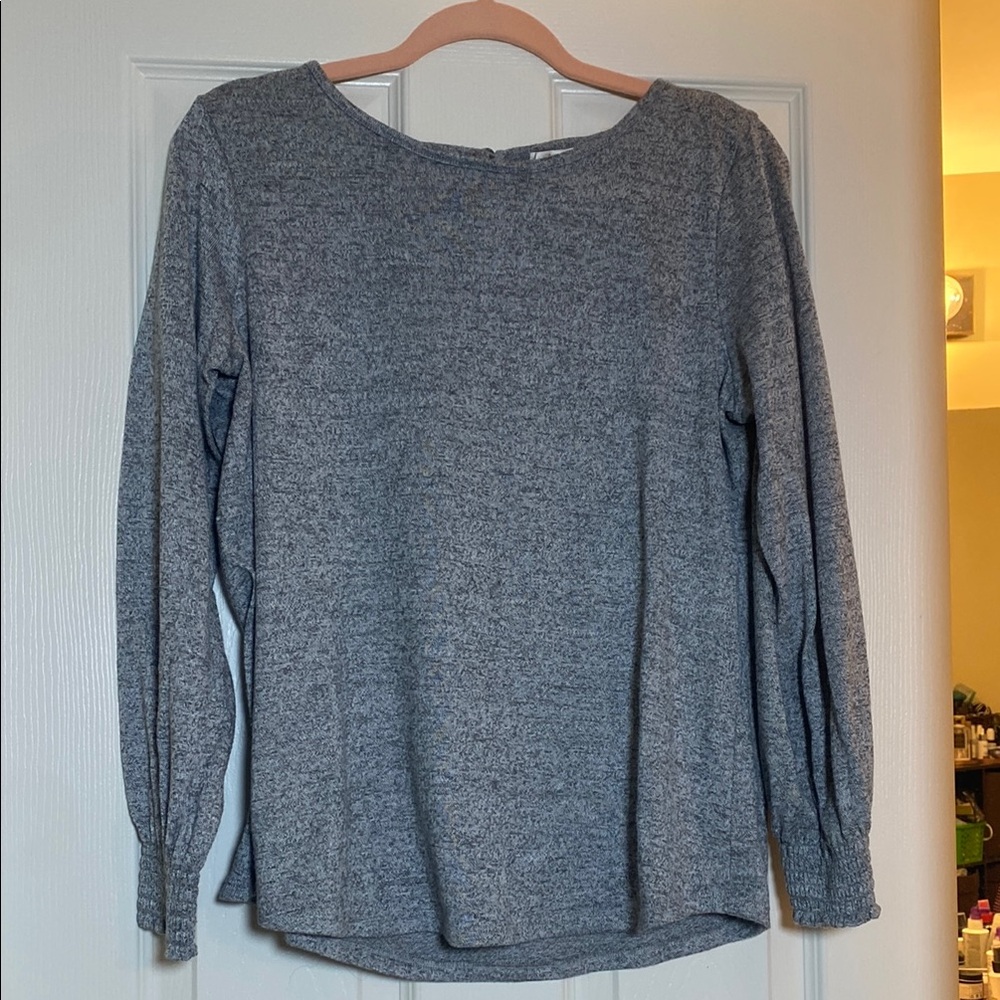 Women's Gray Crew Neck Sweater